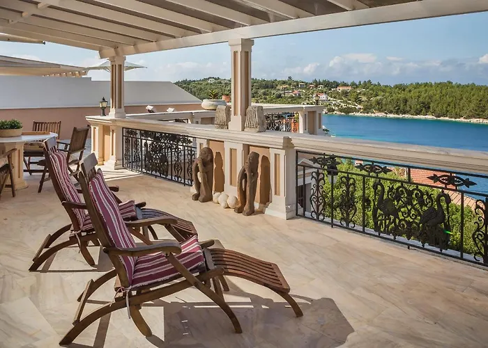 Faros Adults Only * Fiskardo